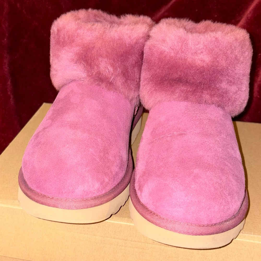 UGG Classic Mini Fluff